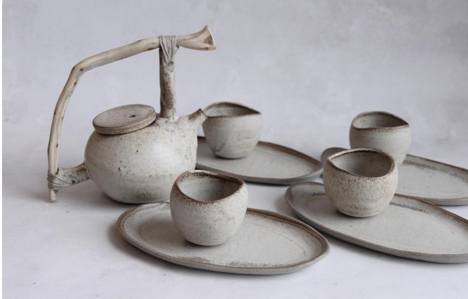 Teapot with willow handle — Laima Ceramics